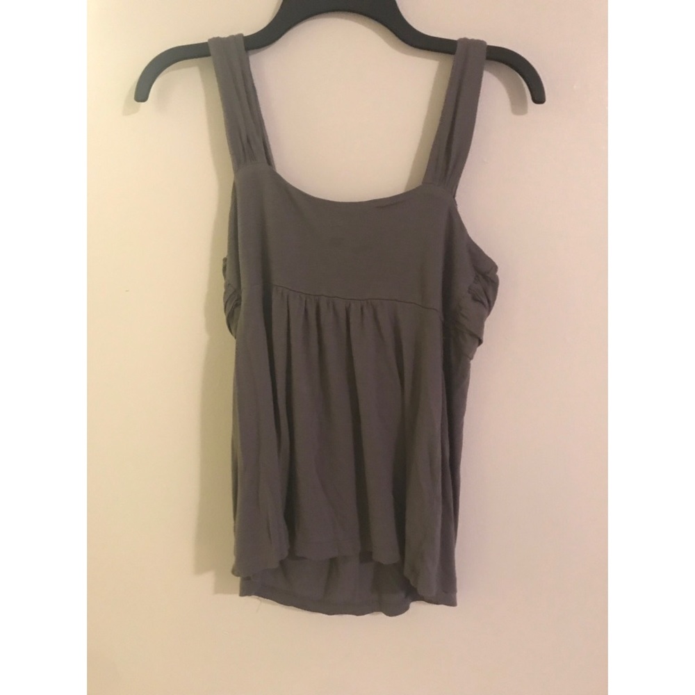Gray Ruffle V-Neck Tunic Tank - Picture 2 of 4